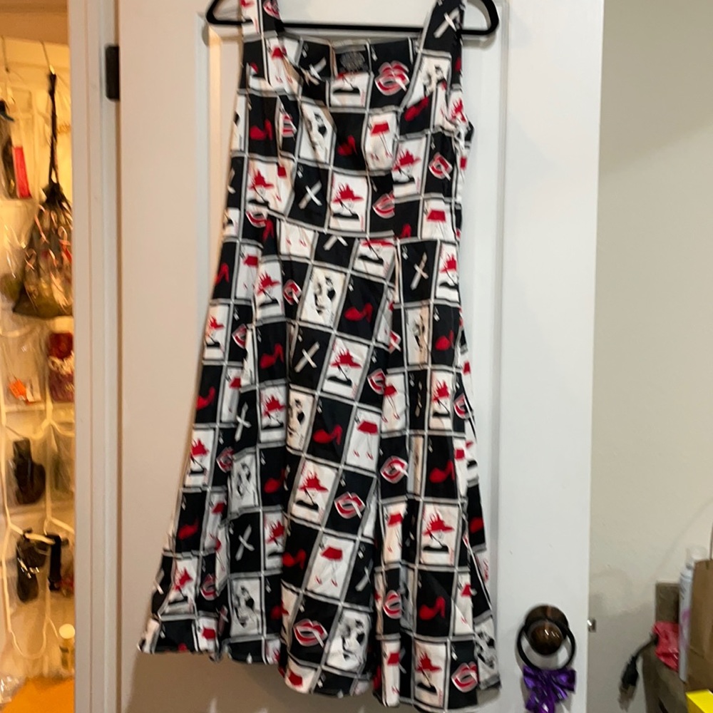 Hearts & Roses of London Sz 10 pin up vintage style, fit & flare dress